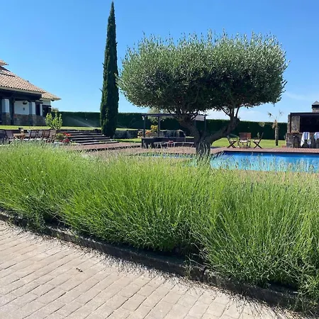 La Traviesa * Requena
