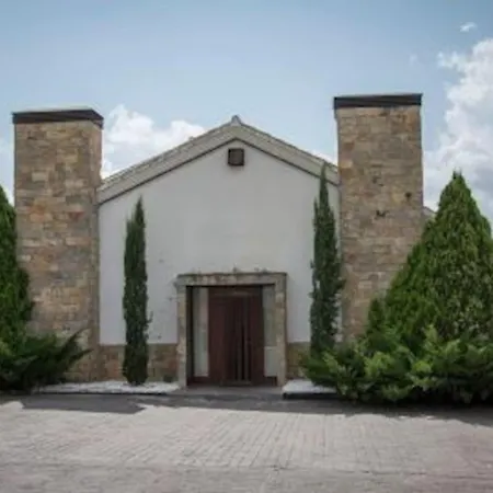 La Traviesa Villa *